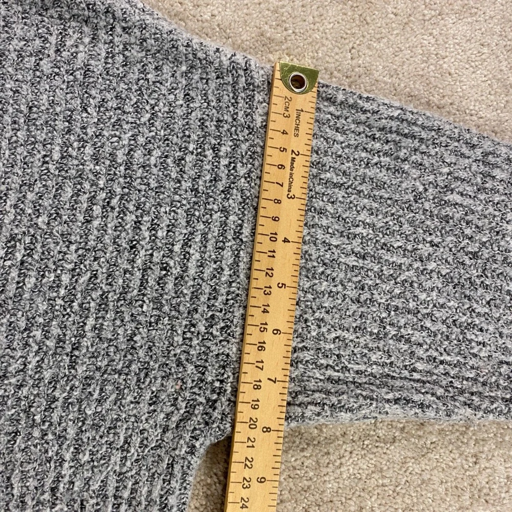 American Eagle Sweater Mens Medium Grey Shaker Rib Knit Crewneck Relaxed Fit